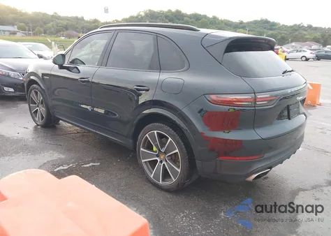 2019 Porsche Cayenne E-Hybrid z USA, uszkodzony, nr VIN WP1AE2AY2KDA51449